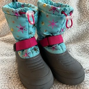 Girls size 13 like new 3M Snow Boots